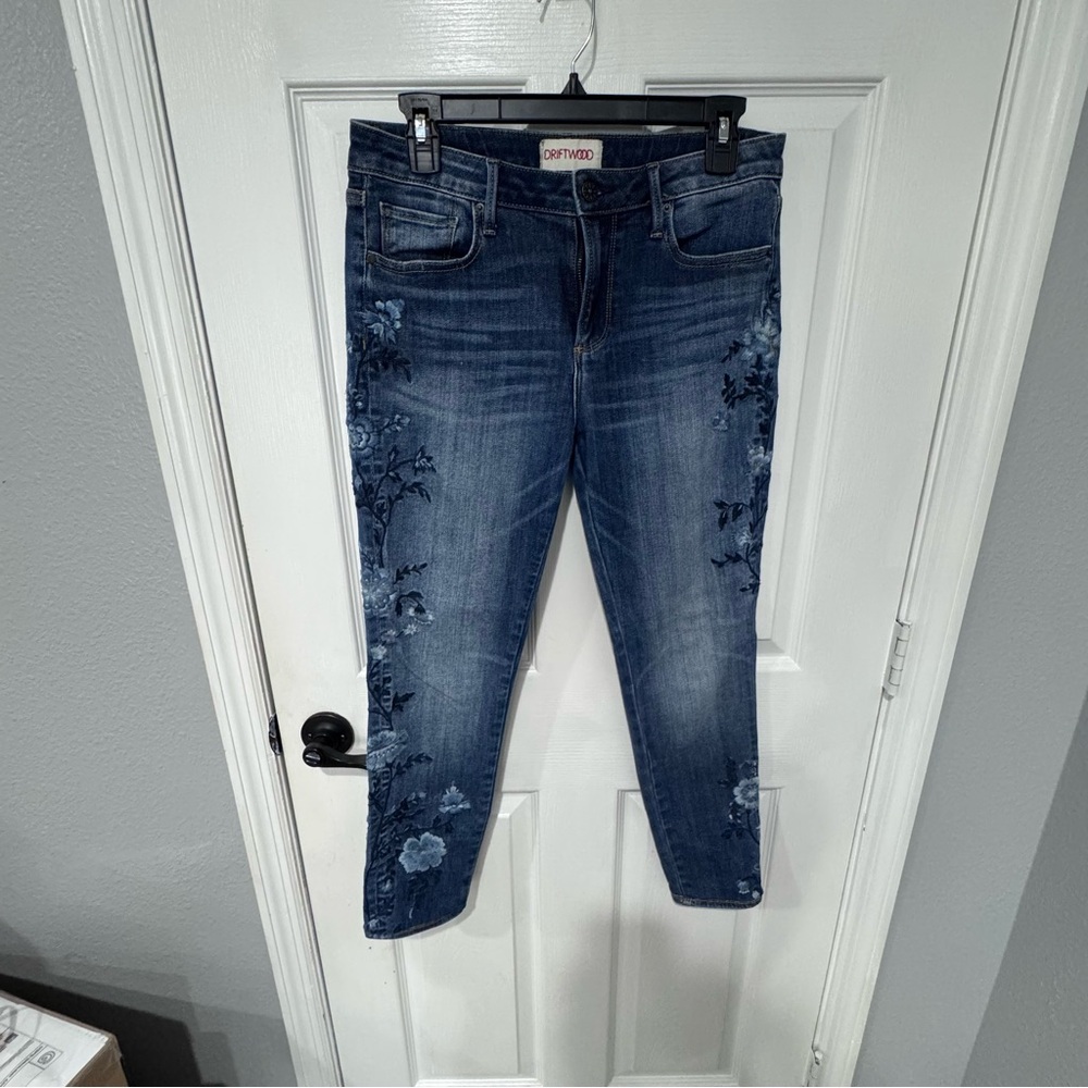 Driftwood Jackie Floral‎ Embroidered Jeans Size 28 Skinny Ankle Blue Denim